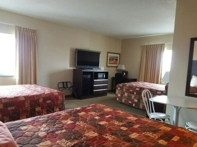 Bowman Inn & Suites — фото 4