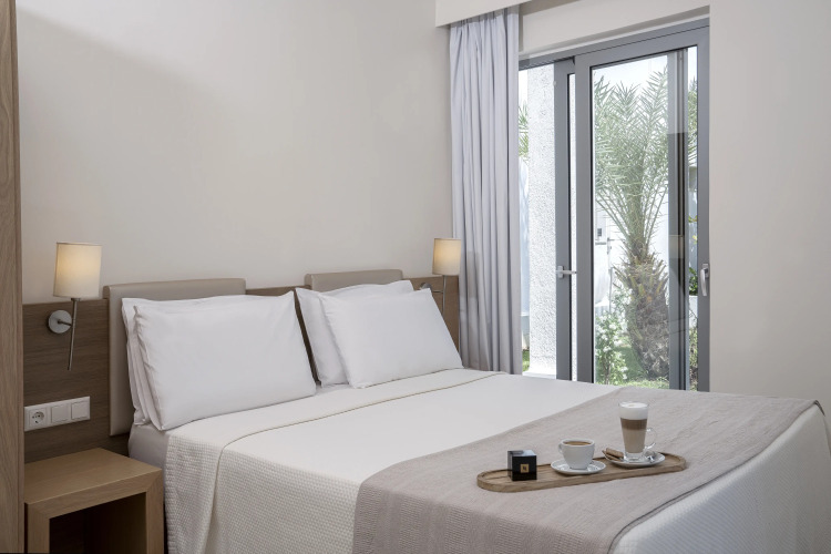 Maritimo Beach Hotel — фото 2