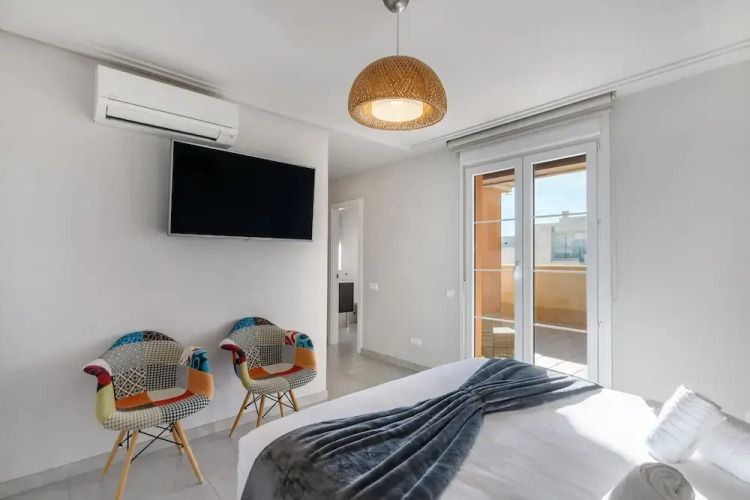 Beachfront Penthouse in Isla Canela — фото 3
