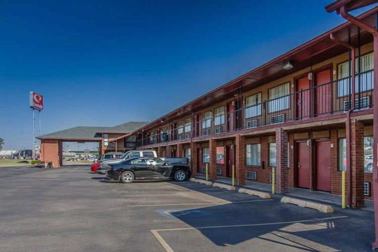 Econo Lodge Purcell