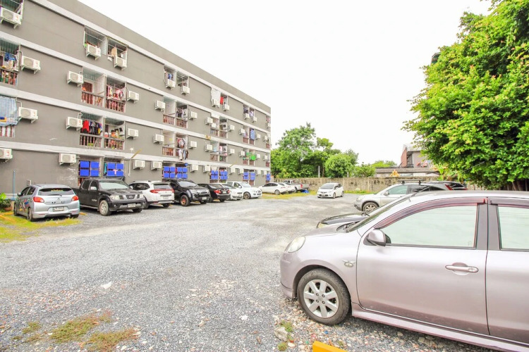 Ze Residence Ram Intra by OYO Rooms