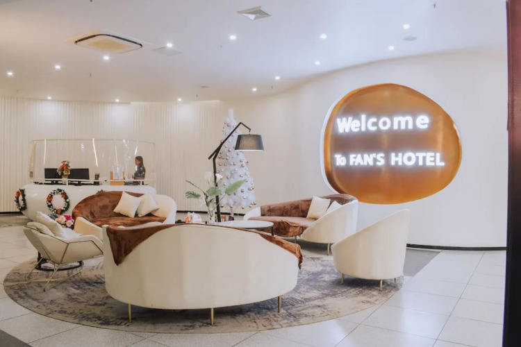 Fan's Hotel Baybay