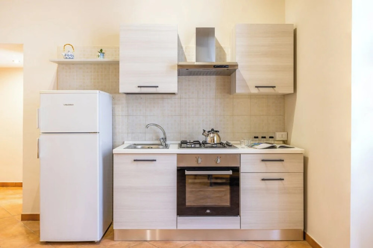 Vomero Duplex Apartment — фото 4