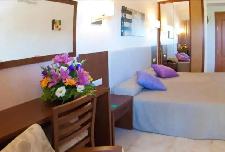 Hotel Cala Gat