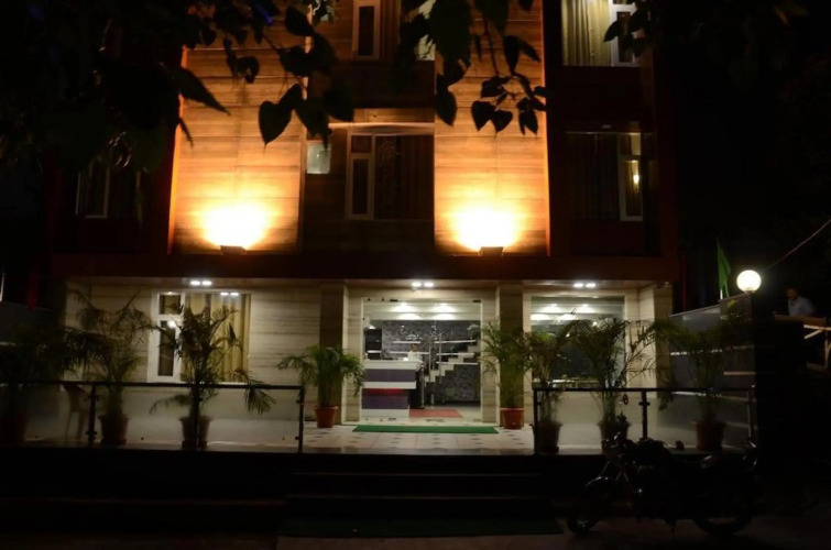 Satyam Hotel — фото 4