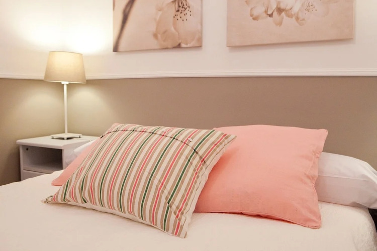 Cute & Spacious Eixample Apartment — фото 4