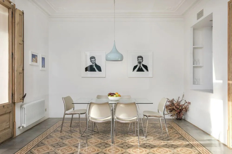 Spacious and luminous flat with balcony — фото 3