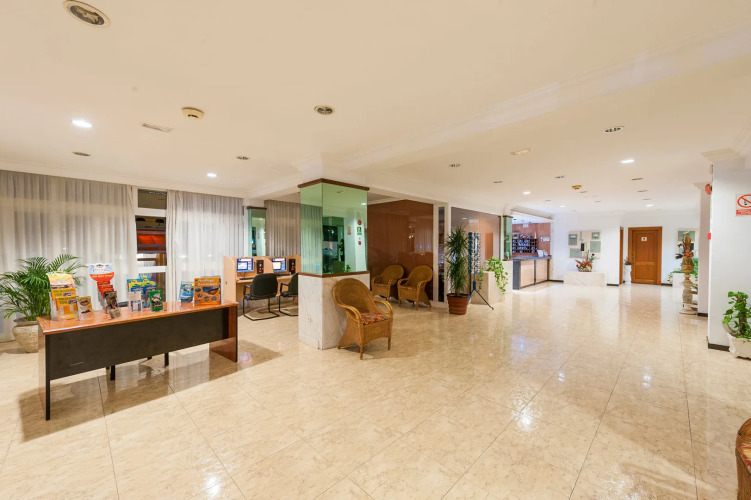 Aparthotel Africamar