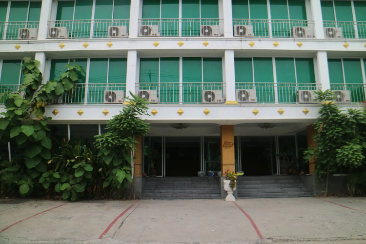 Diamond Sweet Hotel