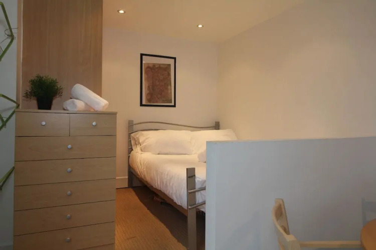 Smithfield Distillery Self Catering — фото 4