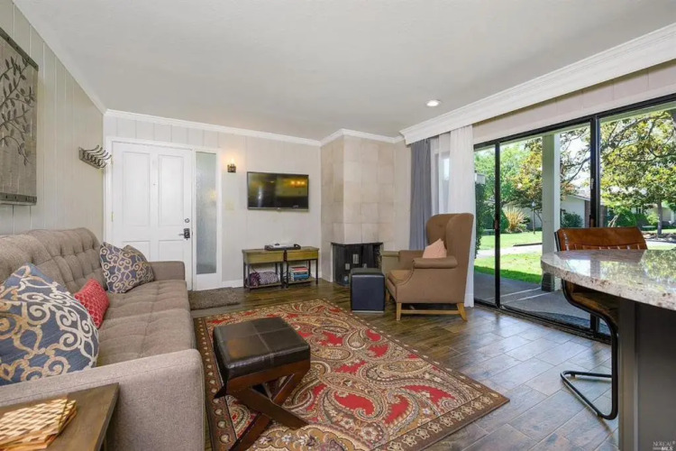 40% OFF Spectacular 1BD Suite inside Silverado — фото 2
