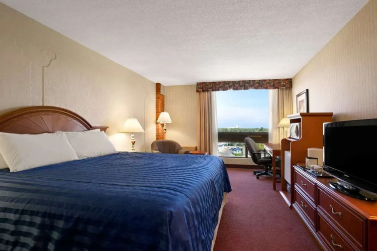 Ramada Lethbridge — фото 4