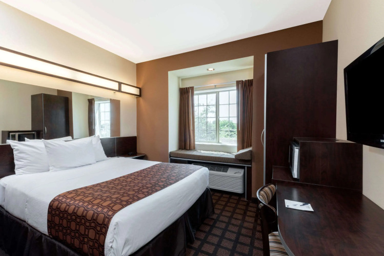 Microtel Inn and Suites Eagle Pass — фото 5