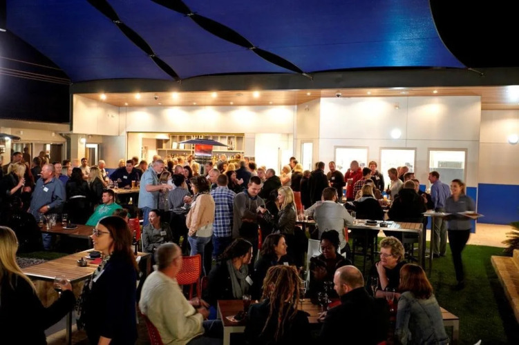 Newman Hotel — фото 2