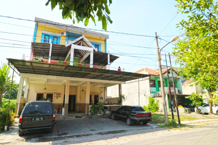 Kartika Homestay Syariah Surabaya