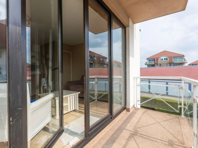 Spacious Apartment With View — фото 2