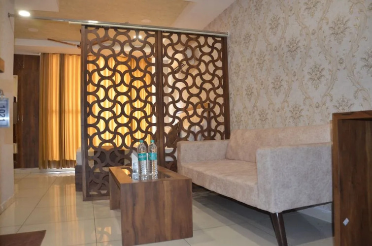 Hotel Maharani Regency — фото 2