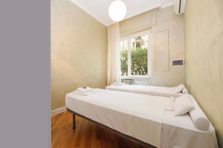 Spacious flat with Balcony — фото 3