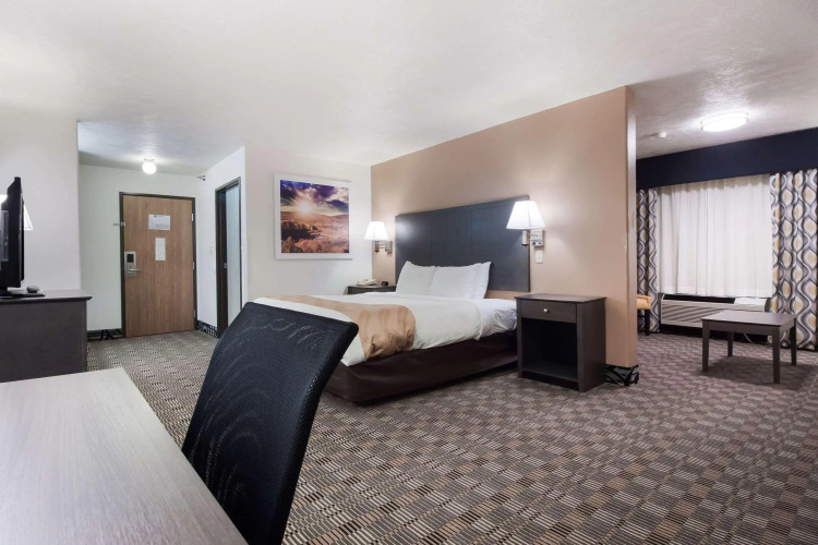 Quality Inn & Suites McCook — фото 4