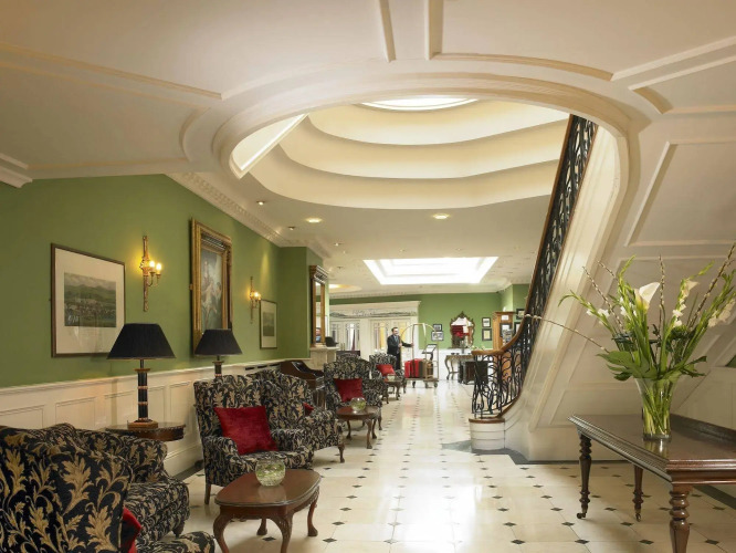 Dromhall Hotel — фото 2