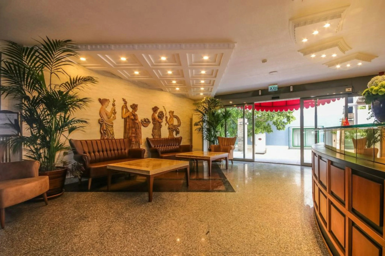 Lara Park Hotel
