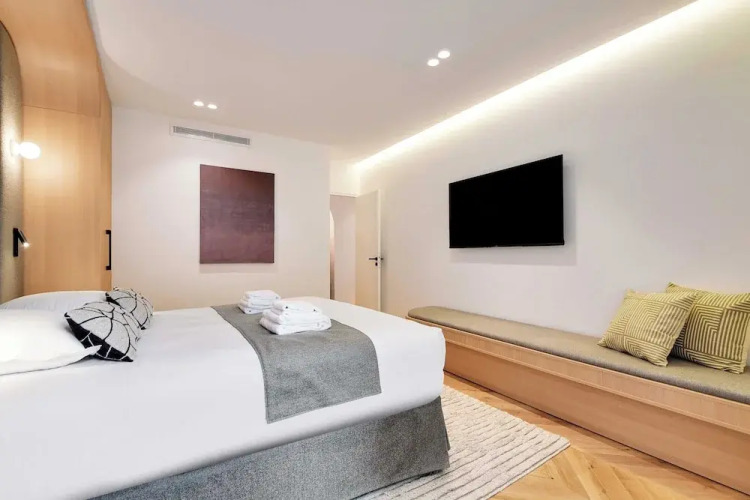 Spacious Flat - 4 Br/10p - Madeleine — фото 3