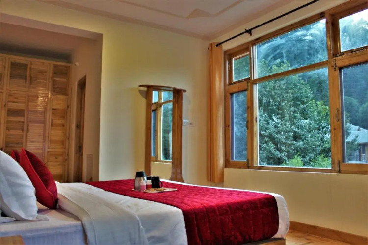 Nirvana Classic With Balcony Mountain view — фото 3