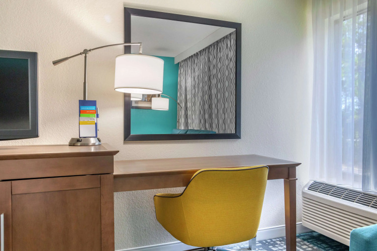 Hampton Inn Adel — фото 4