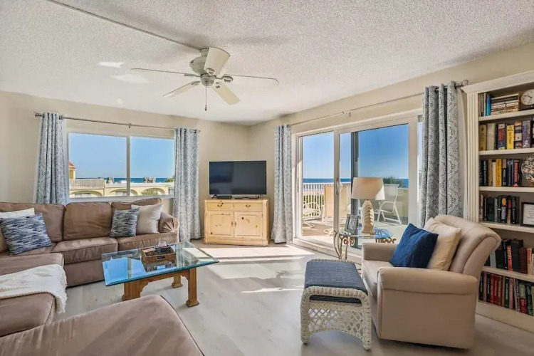 Oceanfront 3BR Condo: Gated, Breathtaking View — фото 3
