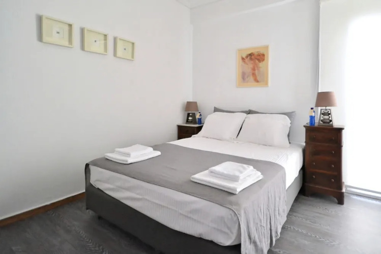 Plaka Elegant Apartment — фото 3