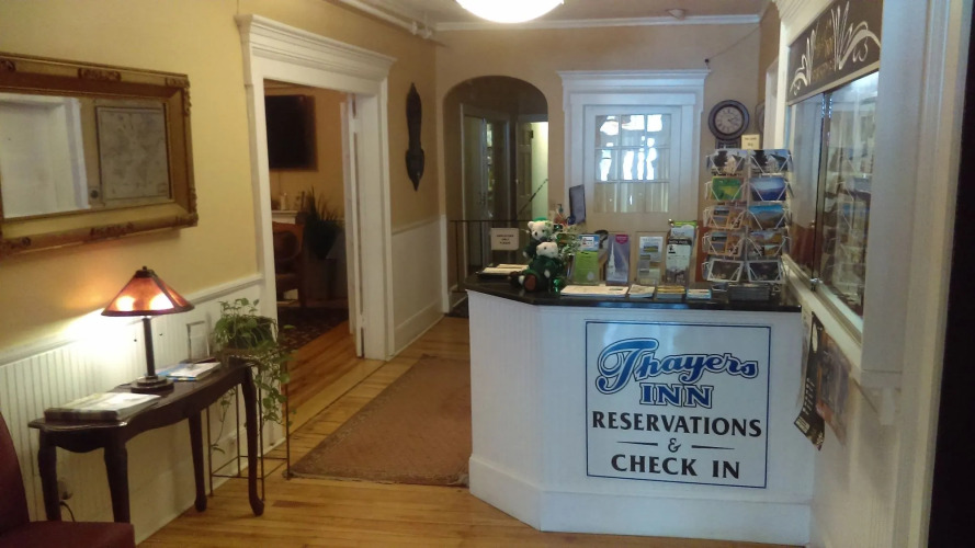 Thayers Inn — фото 2