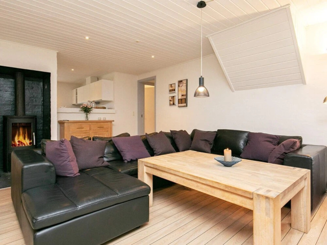 Spacious Cottage in Ulfborg With Indoor Pool — фото 2