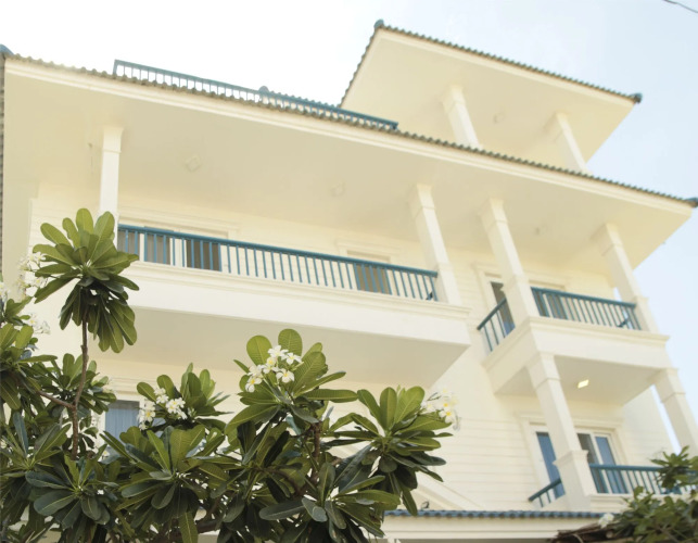 Cavilla Hotel & Apartment