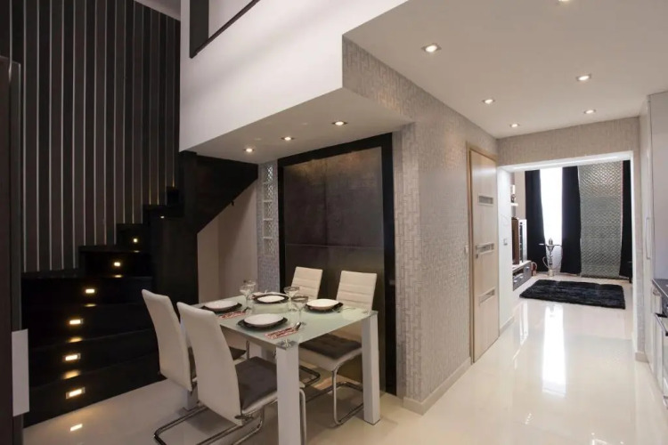 Silver Apartment — фото 3