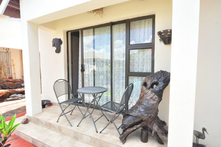 Mpofu Guest House — фото 4