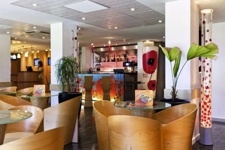 ibis Lyon Est Bron — фото 2