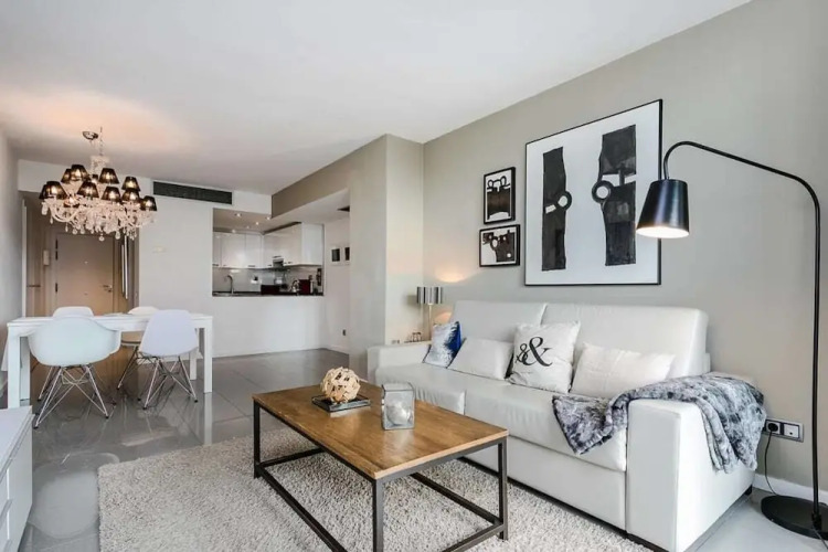 Stylish 2bed/2bath With Swimming Pool — фото 4