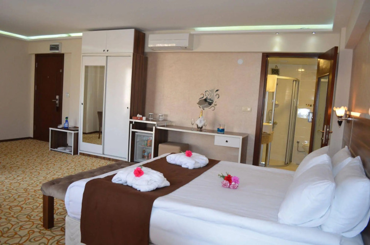 Perama Hotel — фото 2
