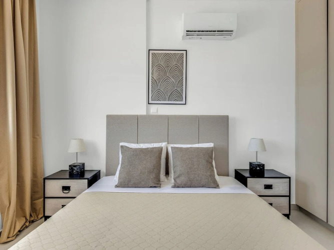 Sanders Elgio - Pleasant 2-bdr Apt w Balcony — фото 4