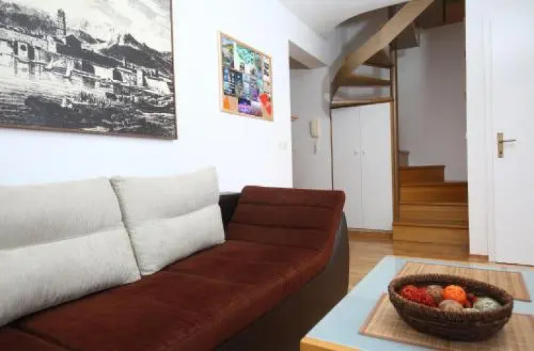 Split on the beach, 2 floors & wide terrace — фото 2