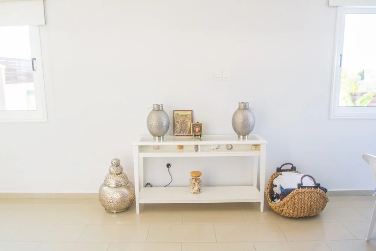 Pernera Beach Three Bedroom Villa — фото 4