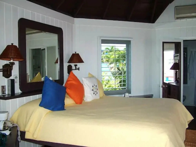 Compass Point Beach Resort — фото 2