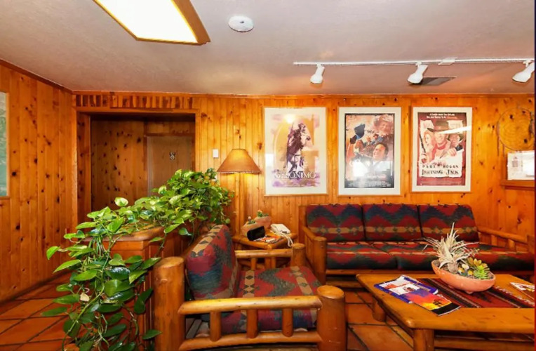 Red Stone Inn — фото 2