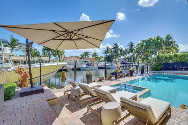 Canal Access & Pool: Lighthouse Point Getaway! — фото 5