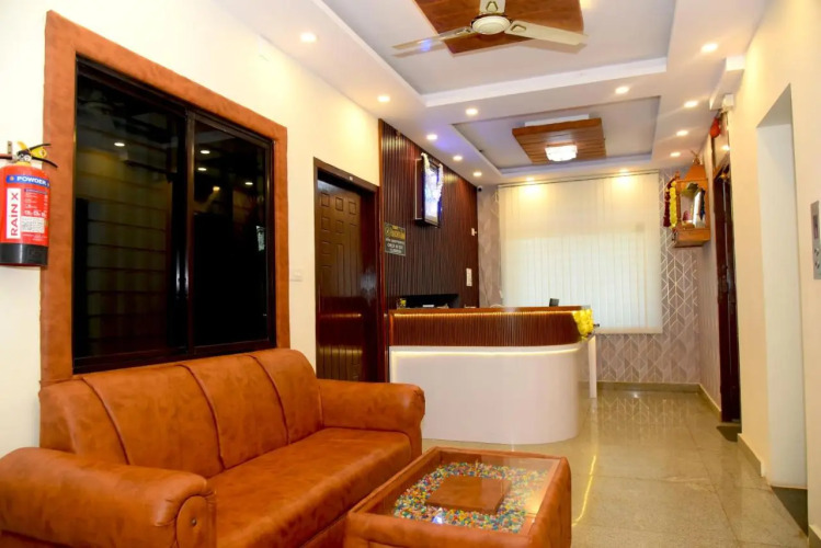 Hotel Aradhya Inn Deralakatte
