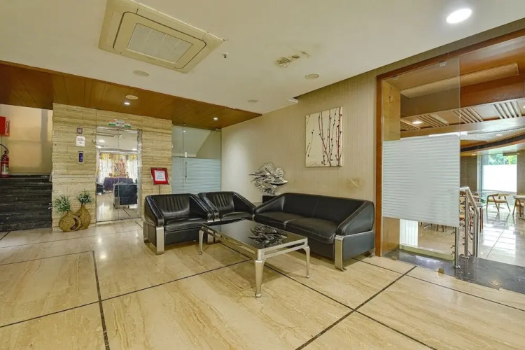 Fabhotel Prime Dev Aadi — фото 2