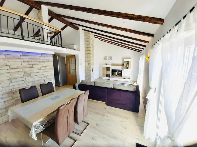 Modern Attic Apartment — фото 3