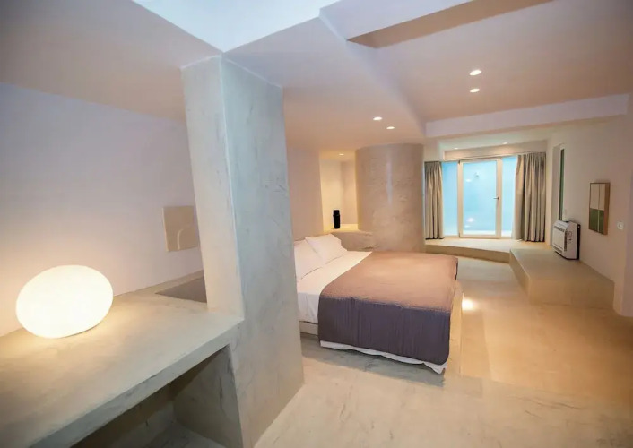 Atria Suites
