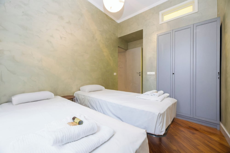 Spacious flat with Balcony — фото 2