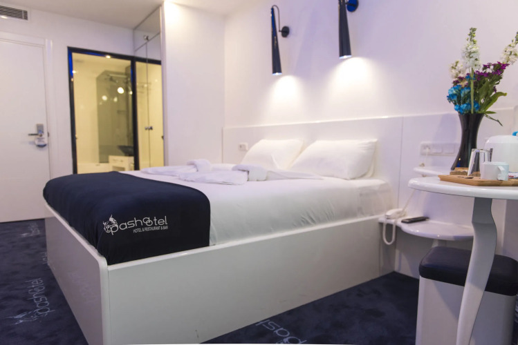 Duck Hotel — фото 5